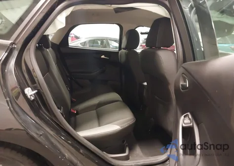 2014 Ford Focus Se из США, поврежденный, VIN 1FADP3K26EL184191